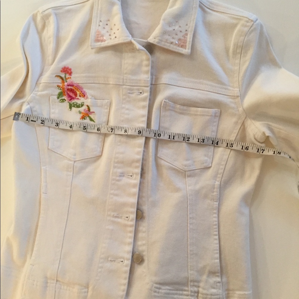 White Jean Jacket - Picture 7 of 8